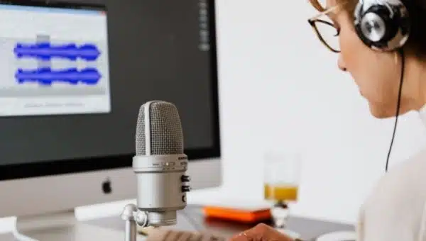 Best Audiobook Narrators In India