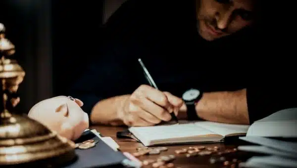 How Screenwriting is Different From Book Writing?