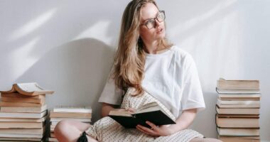 10 Ways To Minimize Distractions While Reading