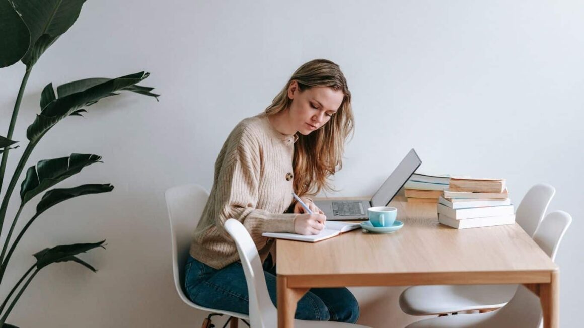 8 Easy Techniques to Improve Writing Skills