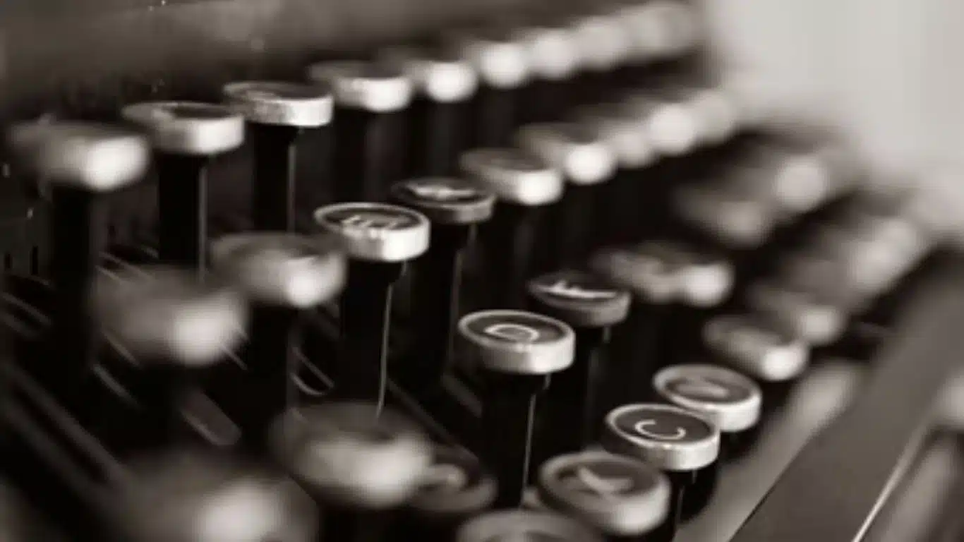 10 Tips For Writing Flawless Dialogue