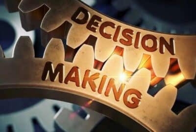 How to Decide Faster – Top 6 Decision-Making Skills