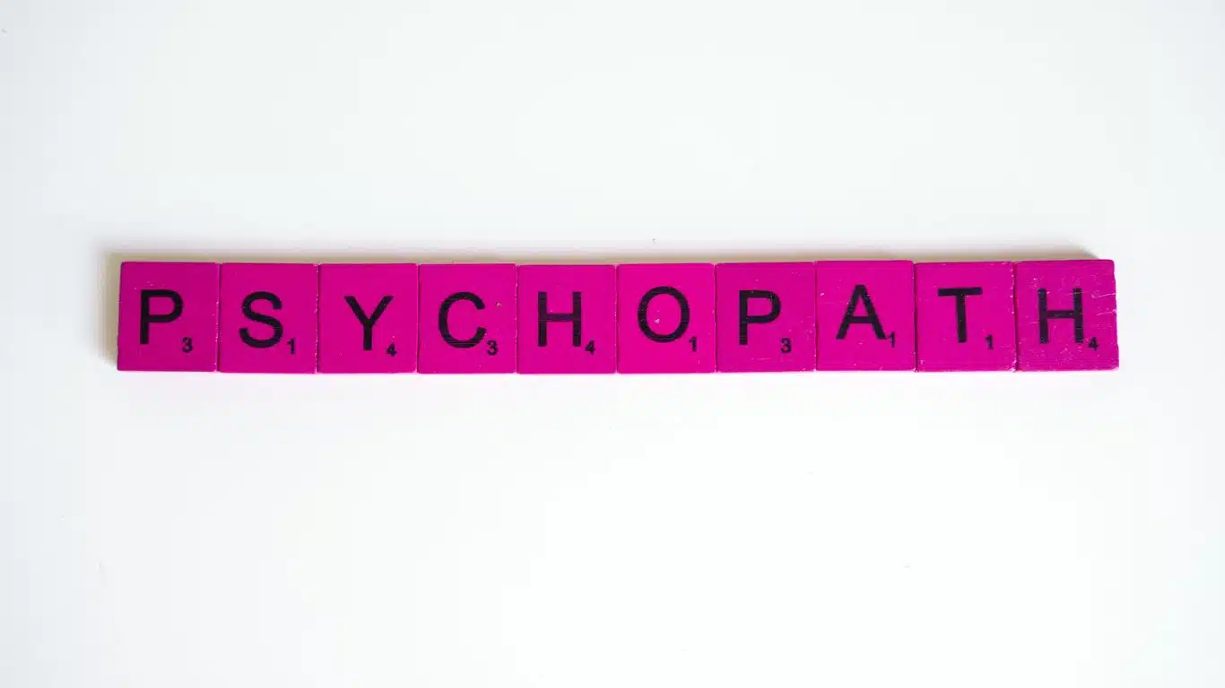 Difference Between Psychopaths and Sociopaths