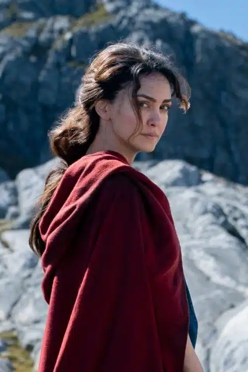 The Rings of Power - 21 Major Characters of the Series - BRONWYN