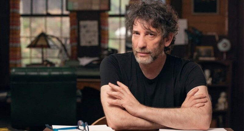 Neil Gaiman | Biography | Early Life and Career