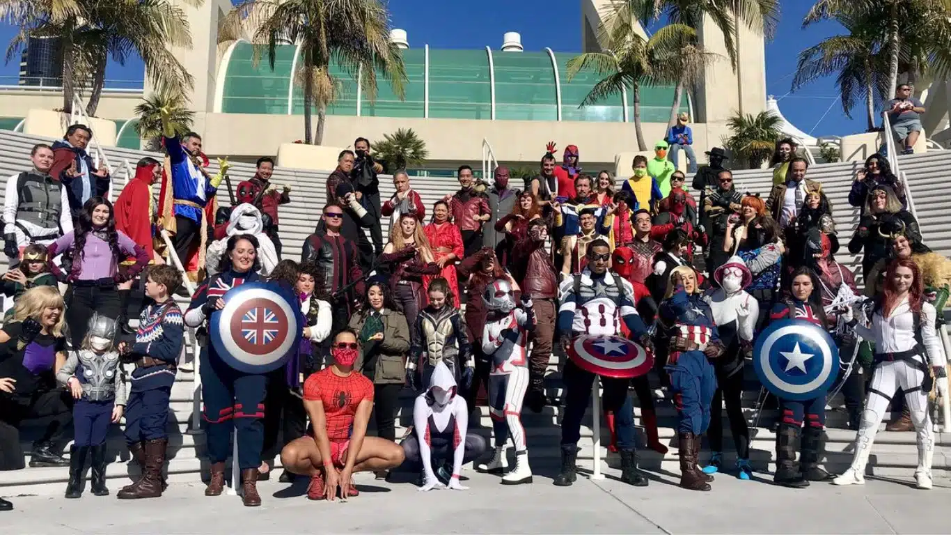 The Role of Fan Communities in The Success of Comics