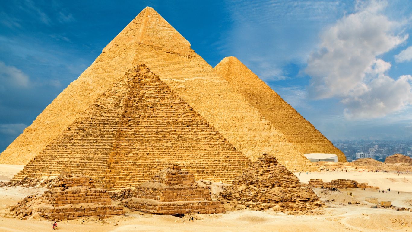 पिरामिड का इतिहास - गीज़ा के महान पिरामिड