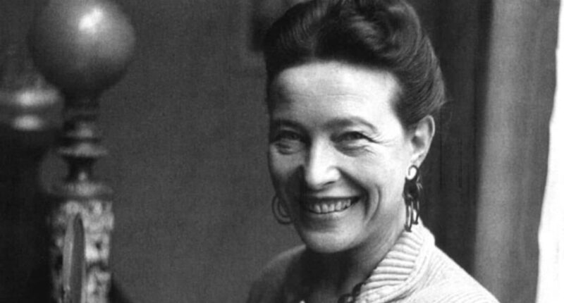 Biography of Simone de Beauvoir | Life and Important Works