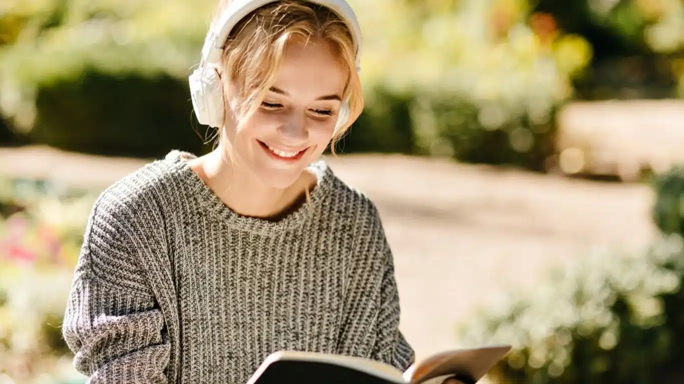 The Rise of Audiobooks and their Benefits