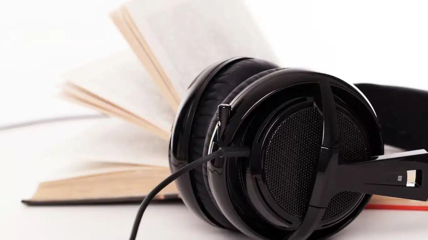 The Rise of Audiobooks and their Benefits