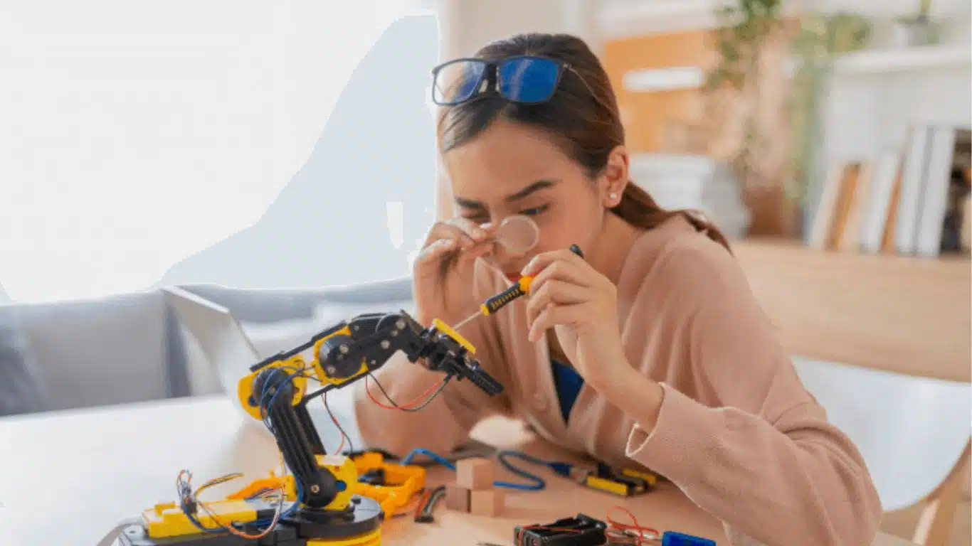 10 Benefits of STEM Education