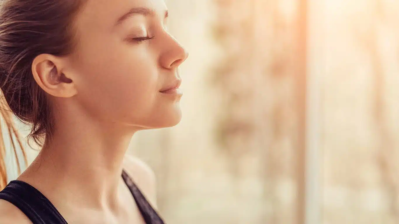 Benefits of Living in the Present Moments and Enjoying Life