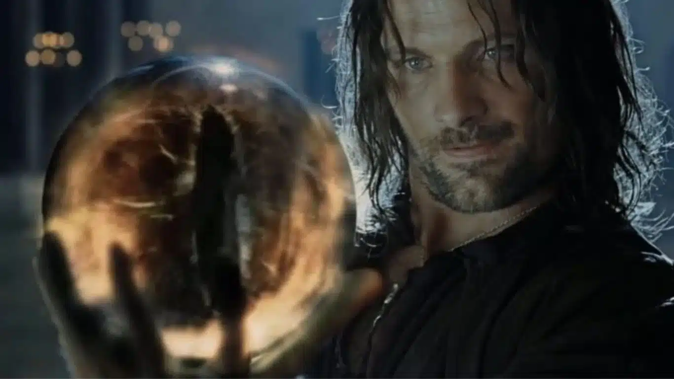 10 Most Powerful Middle Earth Weapons In The Lord Of The Rings - The PalantÃr