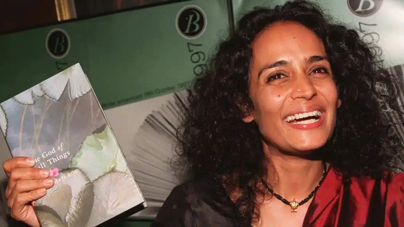 Arundhati Roy - The God of Small Things (1997)