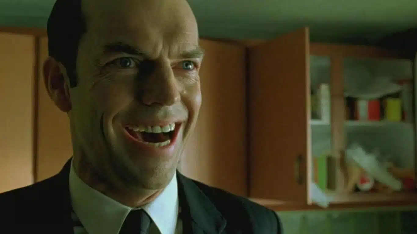 10 Iconic Movie Villains Who Stole The Show - Agent Smith (The Matrix)