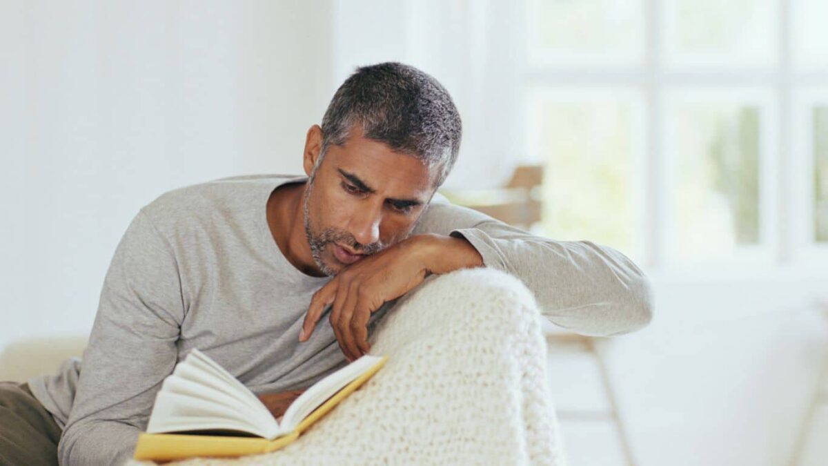 the-benefits-of-reading-romance-novels-for-men-gobookmart