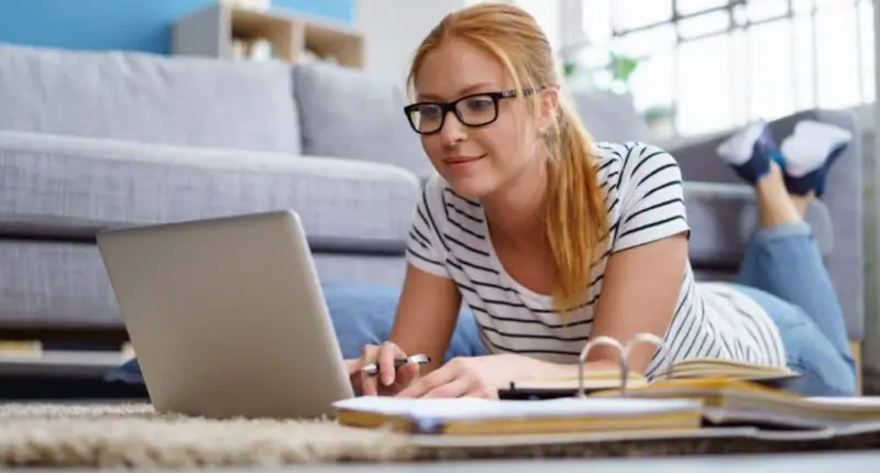 10 Tips for Successful Distance Learning