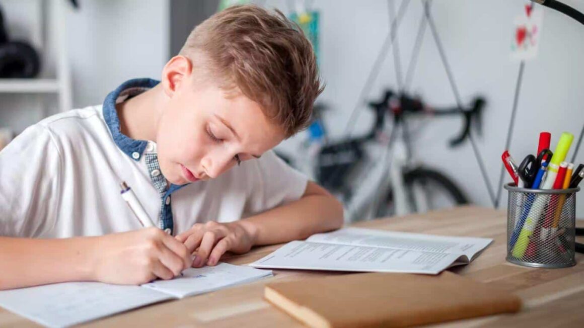 Why Homework is Important for Building Responsibility and Discipline