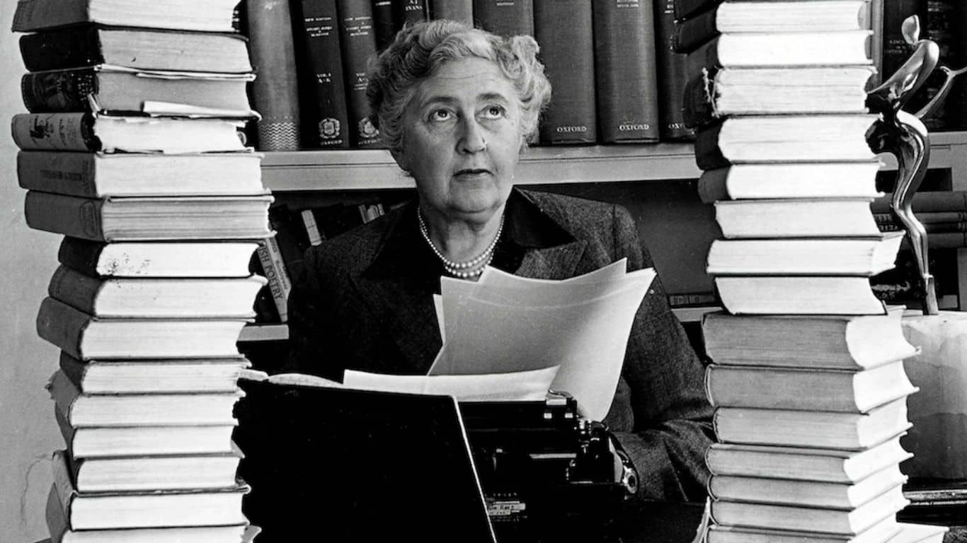 Top 20 des auteurs les plus vendus de tous les temps - Agatha Christie