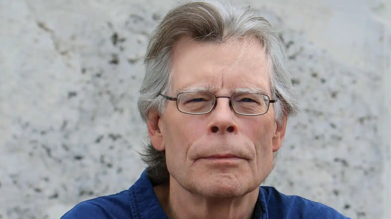 Top 10 Richest Authors In The World - Stephen King (Net Worth - 600 Million Dollar)