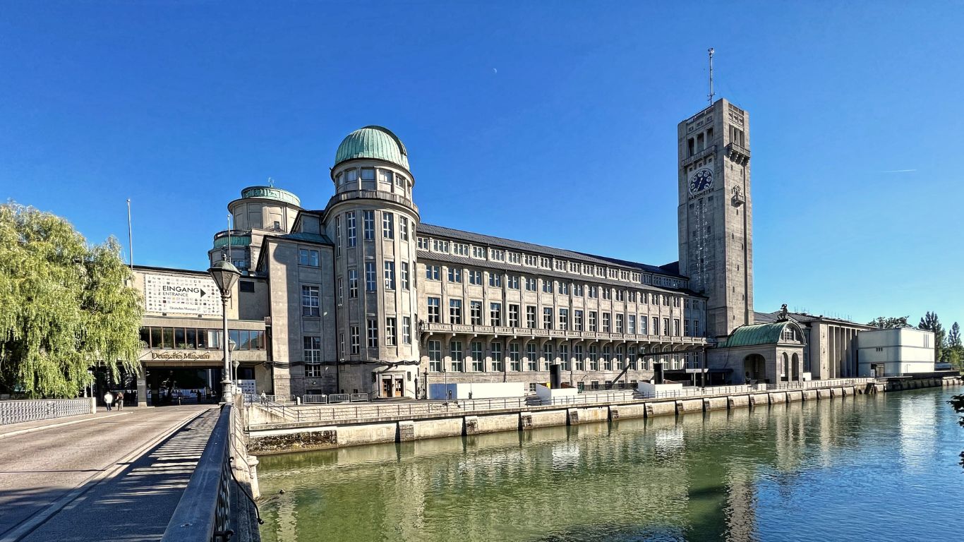 Top 10 Science Museums In The World - Deutsches Museum, Germany