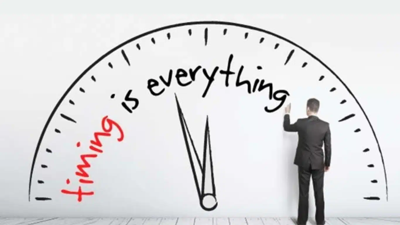 Why Some Books Become Bestsellers While Others Go Unnoticed - The Role of Timing and Current Events