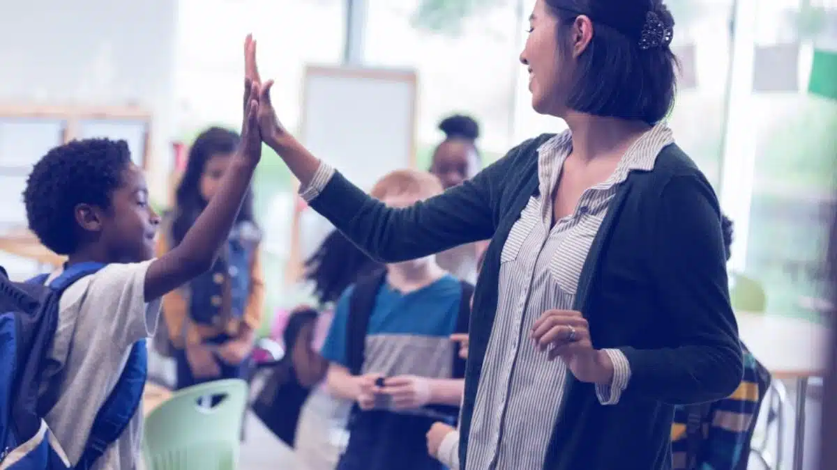 The Role of Technology in Empowering 21st Century Teachers