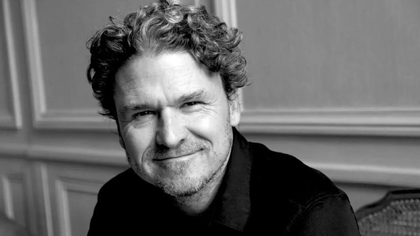 Dave Eggers