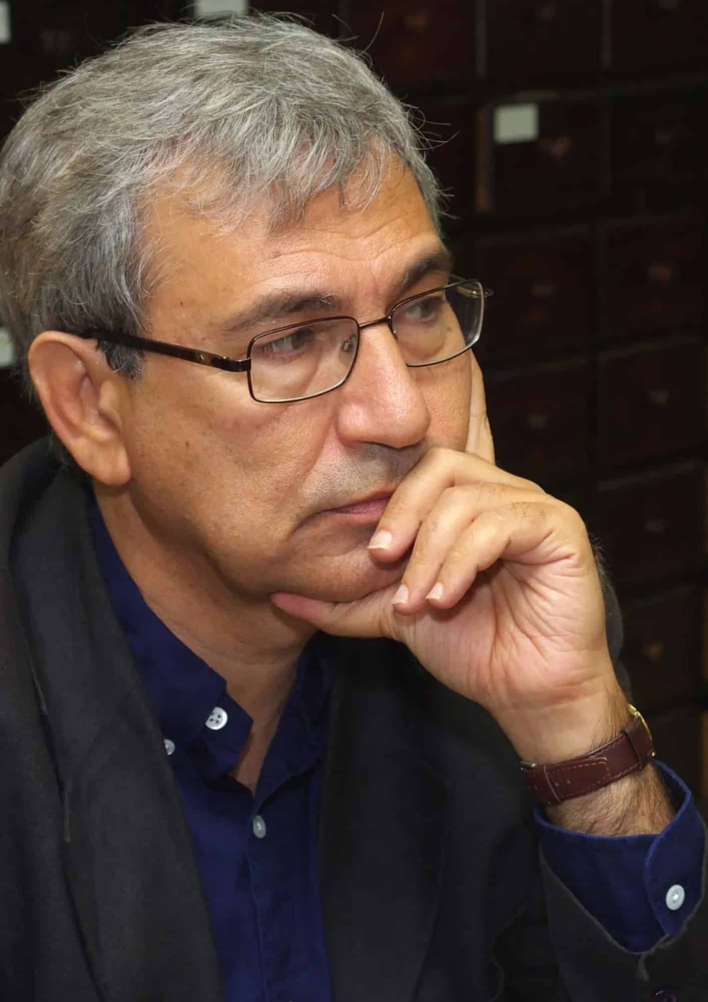 10 Must-Read Authors whose name starts with O - Orhan Pamuk