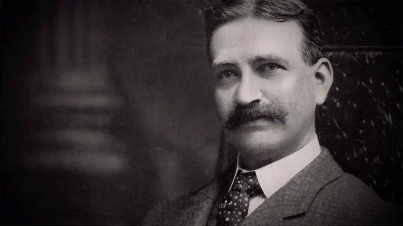 10 Must Read Authors whose name starts with L - L. Frank Baum