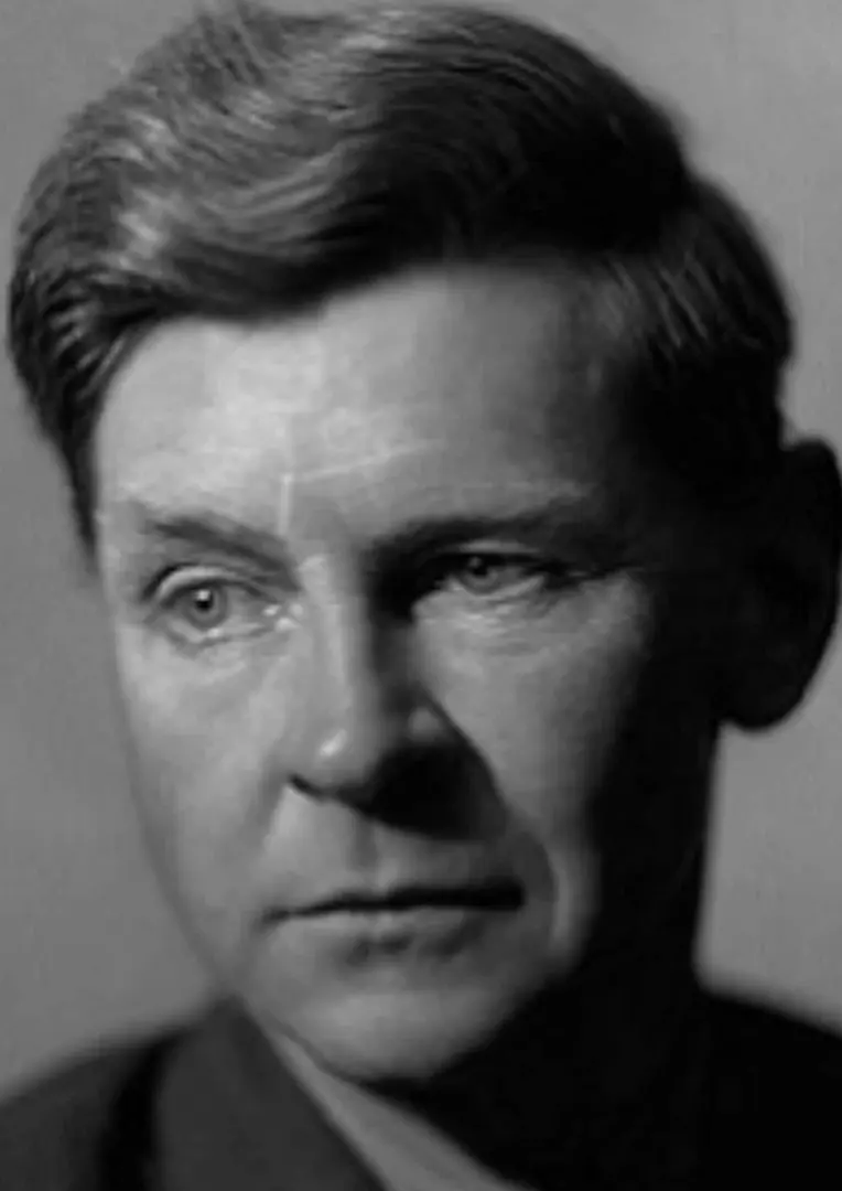 10 Must-Read Authors whose name starts with O - Olaf Stapledon