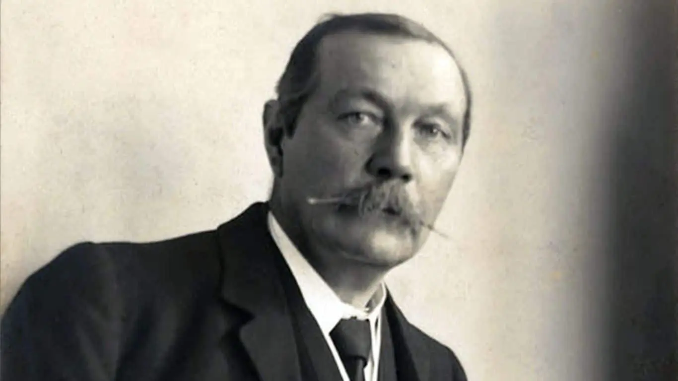 10 Must-Read Authors whose name starts with S - Sir Arthur Conan Doyle