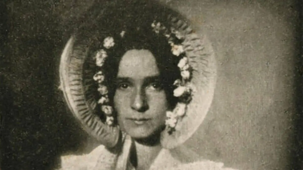 Major Historical Events on December 18 - Today in History - 1839, First Female Photograph