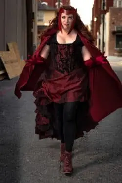 Scarlet Witch's Outfit