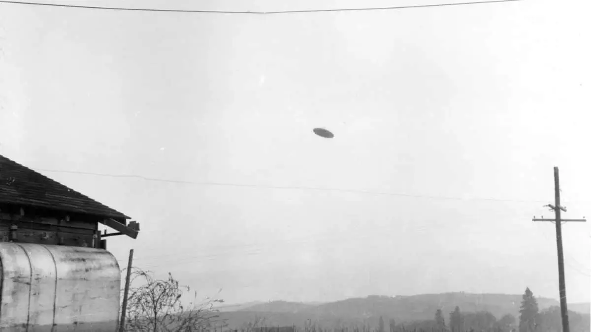 Major Historical Events on January 18 - Today in History - 1644: First UFO Sighting in Boston