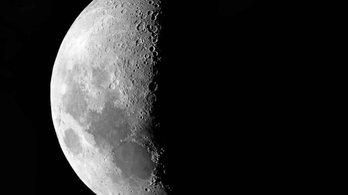 Exploring the origins of the moon in mythology - Indian Mythology: Chandra, the Luminous