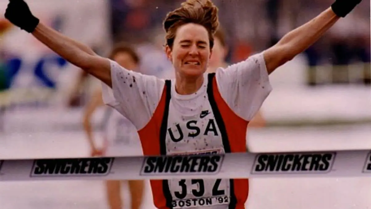 Major Historical Events on January 7 - Today in History - 1990: Lynn Jennings' World Record