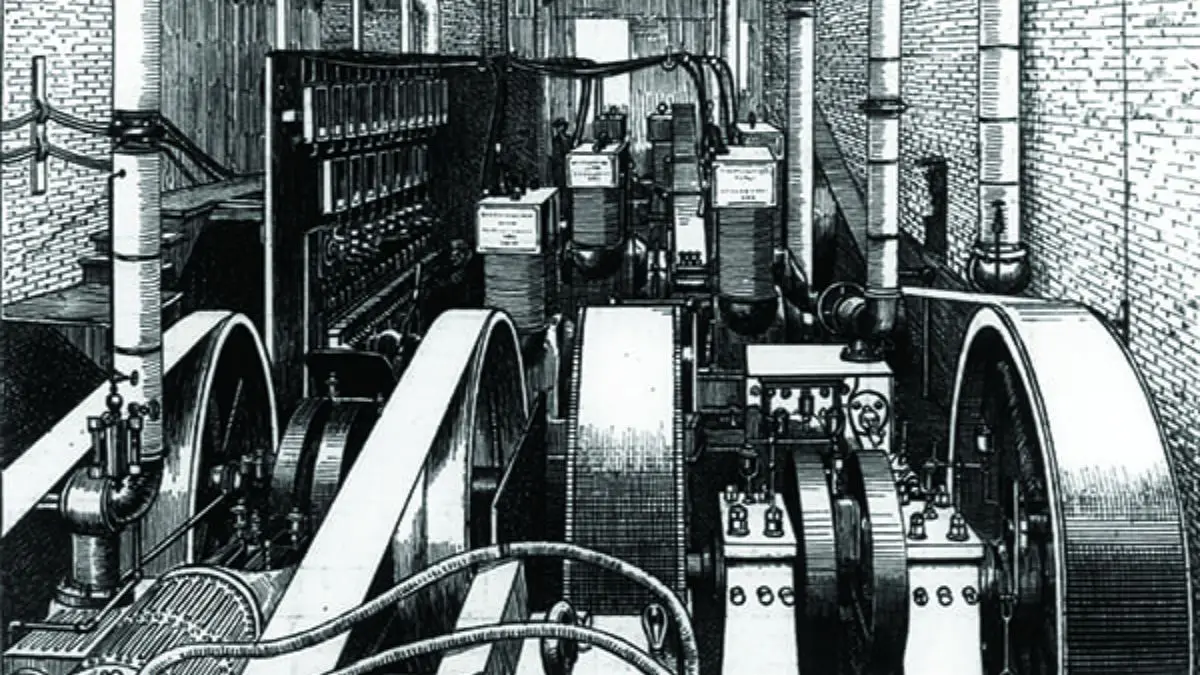Major Historical Events on January 10 - Today in History - 1944: 1st mobile electric power plant