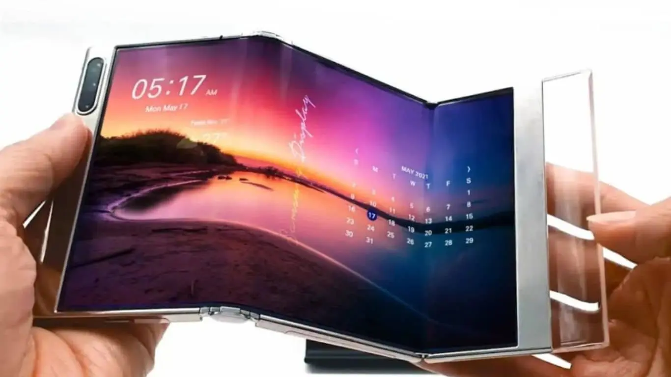 10 Groundbreaking Updates in Smartphone Technology in Last 20 Years - Emergence of Foldable and Flexible Displays