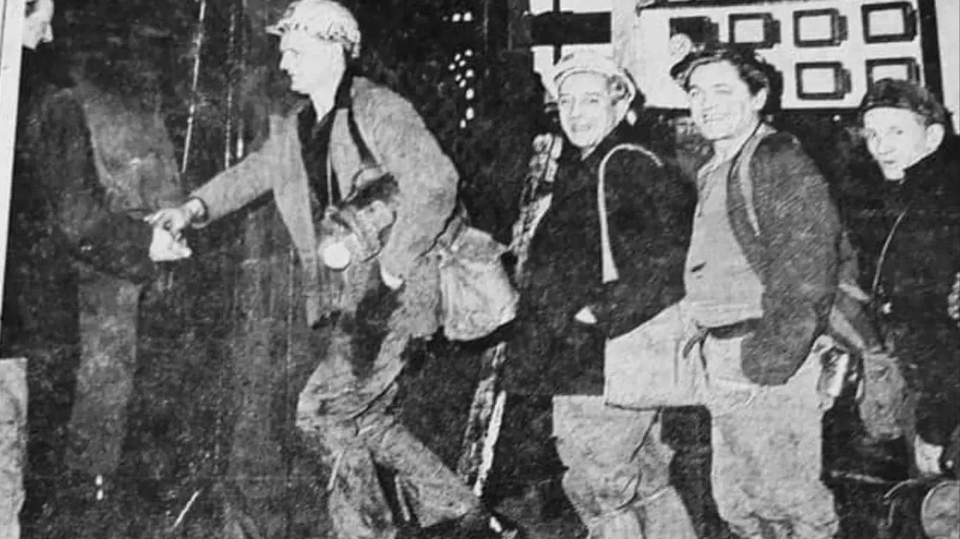 Major Historical Events on February 9 - Today in History - 1972: British Government Declares State of Emergency