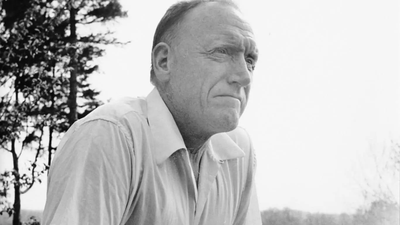 Major Historical Events on February 5 - Today in History - 1967: Bollingen Prize Awarded to Robert Penn Warren
