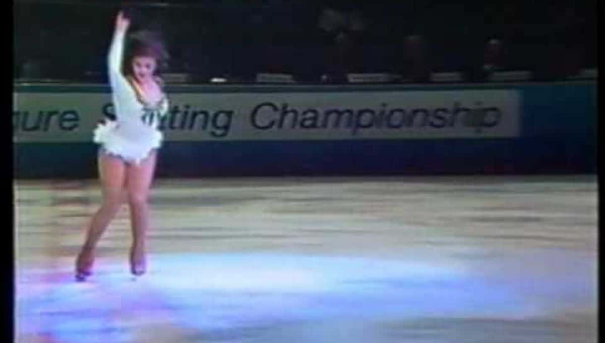 Événements historiques majeurs du 12 février - Aujourd'hui dans l'histoire - 1978 : Championnat américain de patinage artistique féminin