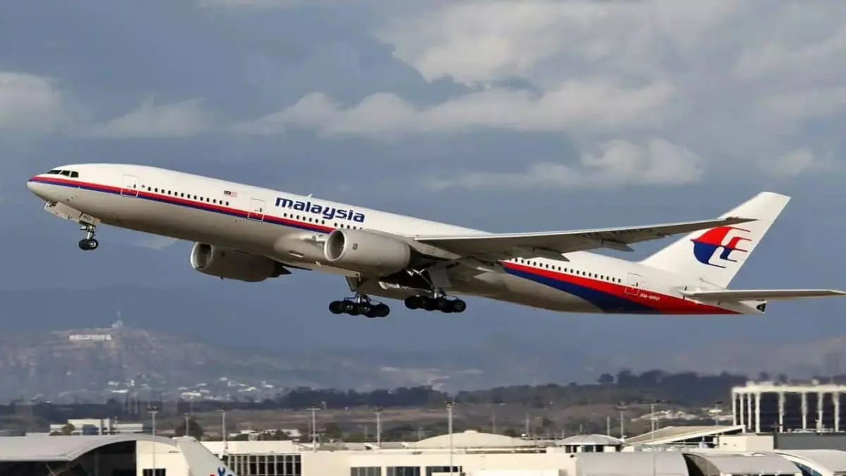 Major Historical Events on March 8- Today in History - 2014 – Malaysia Airlines Flight 370 Disappearance
