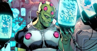 10 Marvel Characters Brainiac Would Want to Add to His Collection