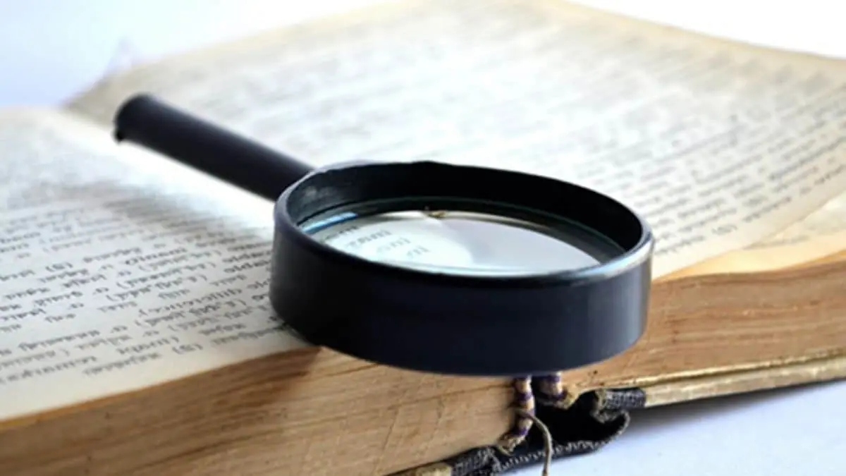 How Location Becomes a Character in Mystery Literature