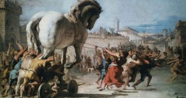 Trojan War History: The Beginning, The Battle of Troy, and The End