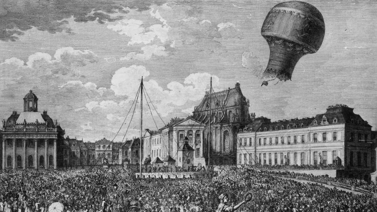 Major Historical Events on June 4 - The First Hot-Air Balloon Flight - 1783 AD