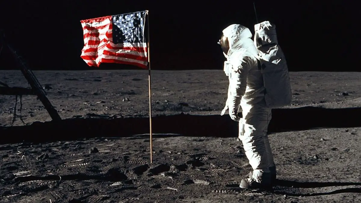 Major Historical Events on July 16 - Apollo 11 Moon Landing - 1969 AD