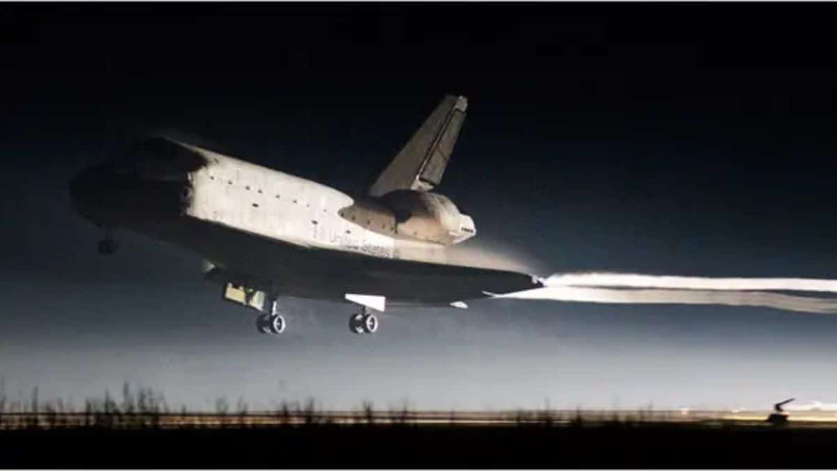 End of U.S. Space Shuttle Program - 2011 AD