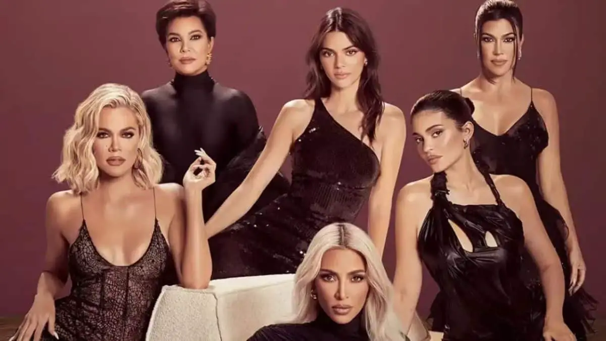 Kardashians Rise to Fame with TV Series - 2007 AD